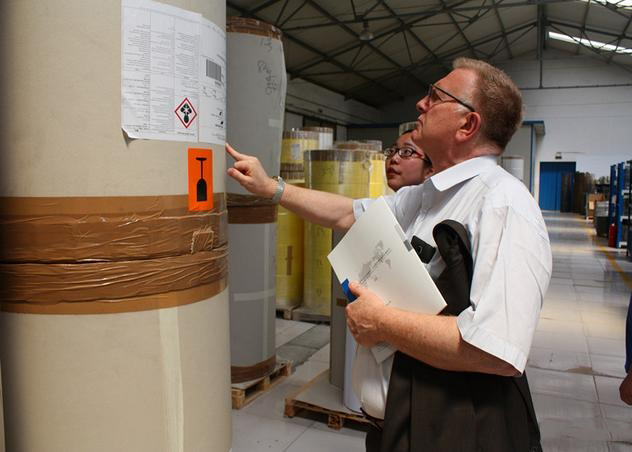 意大利客戶參觀艾普利生產基地(圖6) 意大利客戶參觀艾普利生產基地(圖6)